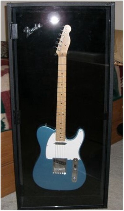 Fender Electric Guitar Display Case - Wall Mount